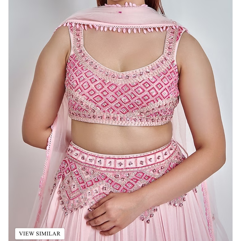 Light pink lehenga - Picture 3 of 4